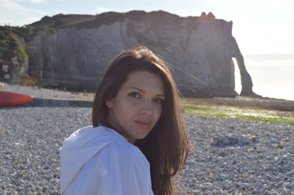 Etretat and the thirsty elephant