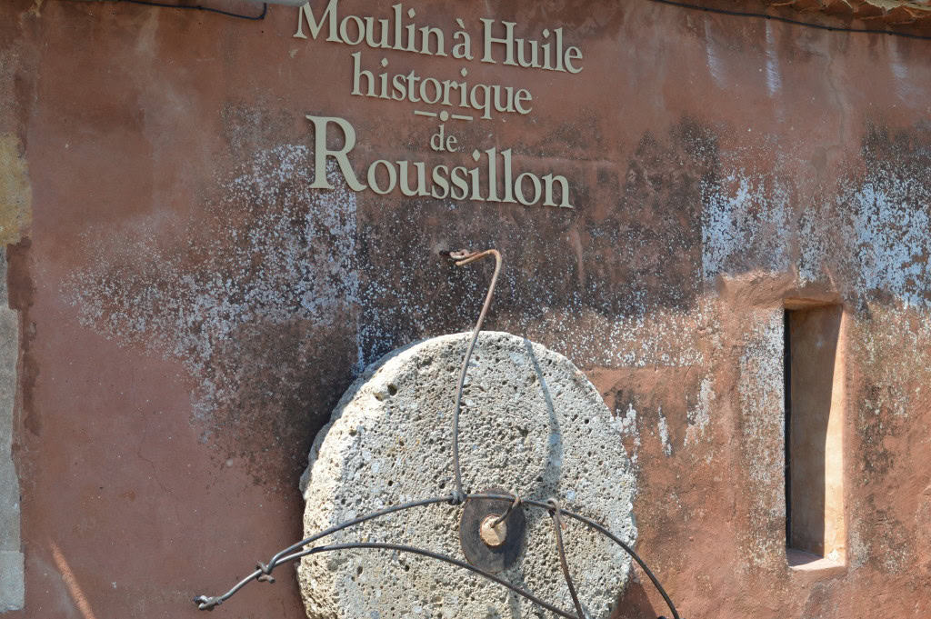 The ochre trail, Roussillon