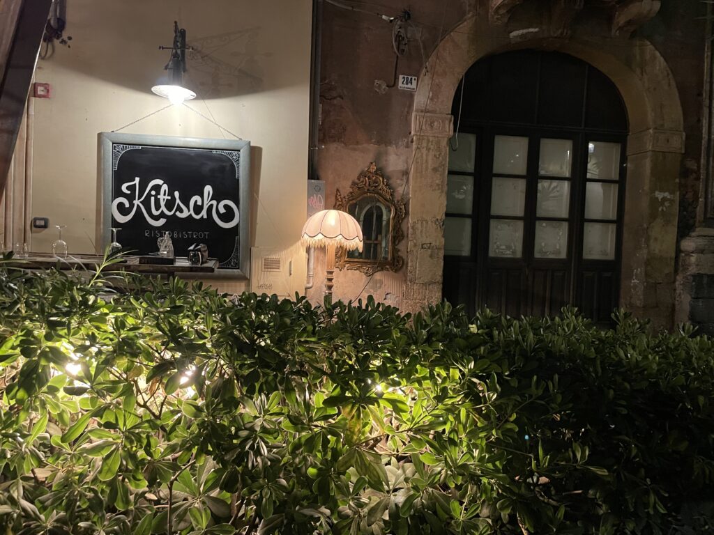 Kitsch Restaurant - 24 Hours in Catania